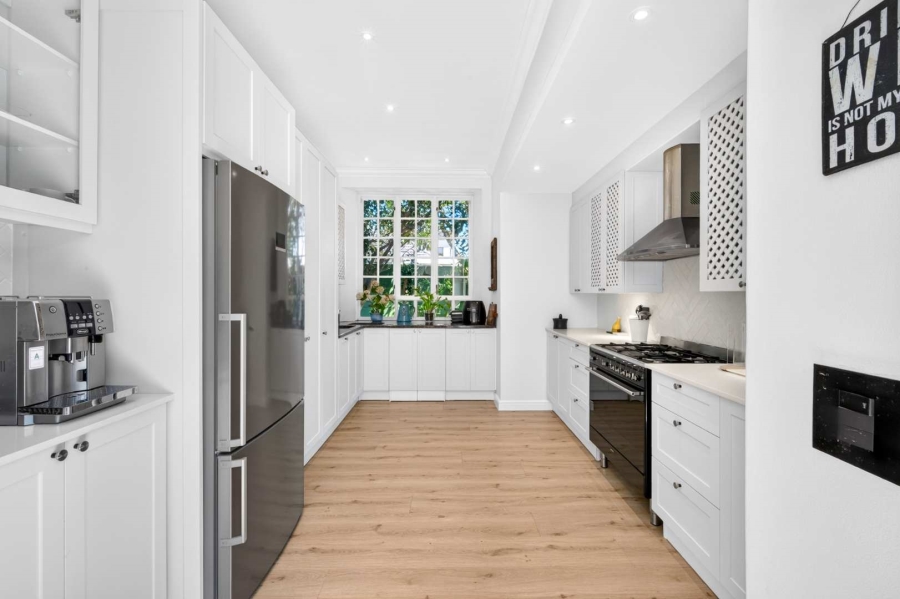 3 Bedroom Property for Sale in Rondebosch Western Cape